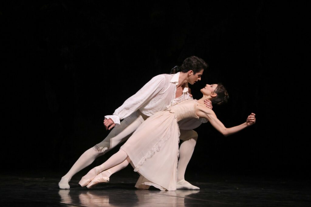 L'Histoire de Manon, Nicoletta Manni, Reece Clarke, ph Brescia e Amisano ©Teatro alla Scala