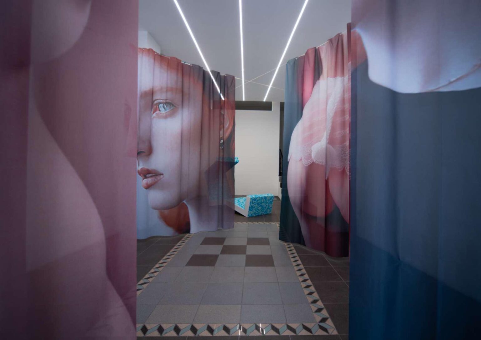 A.MORE gallery, Alessandra Cecchini, Come on girl, look at you (but it's noy you), 2024 - Courtesy Laura Cometa Press