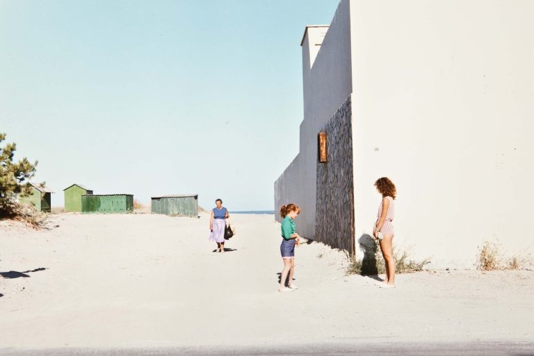 Luigi Ghirri, Marina di Ravenna,1986, C-print, vintage print, Eredi di Luigi Ghirri – Courtesy Masi Lugano © Eredi di Luigi Ghirri