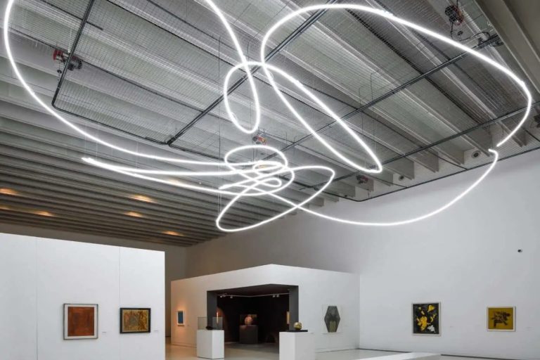 Lucio Fontana. Un futuro c'è stato, exhibition view, Musée Soulages Rodez, 2024, ph musee soulages Rodez, Thierry Estadieu